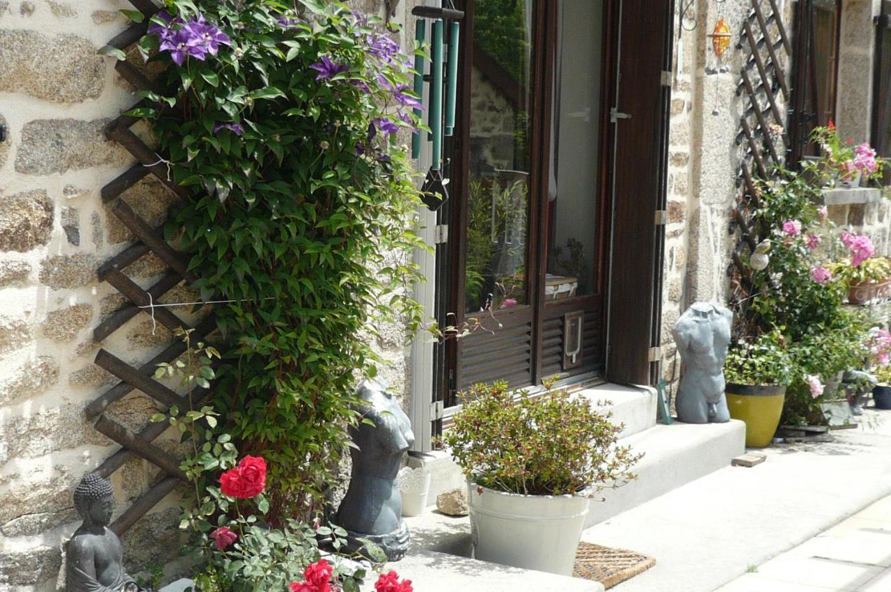 Le Petit Papillon Bed & Breakfast Eymoutiers  Exterior foto
